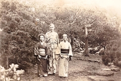 Photo-Will-Pattison-during-his-visit-to-Japan-copy